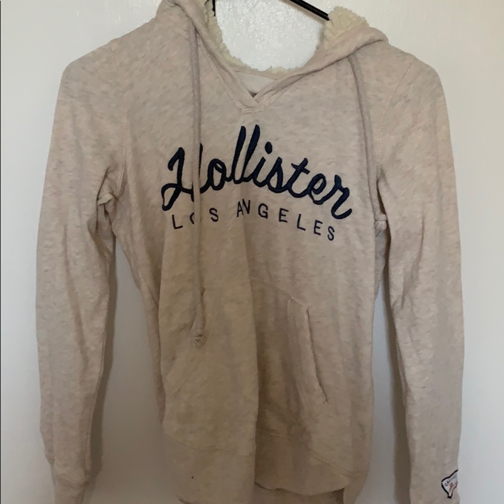 hollister sweater